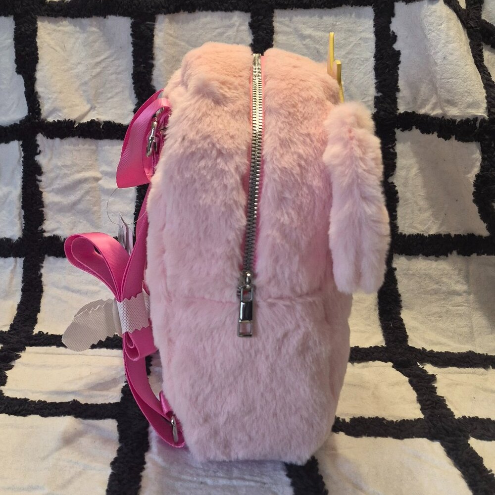 NEW Disney Munchlings Minnie Mouse Cupcake Mini Faux Fur Pink Backpack Purse - Picture 4 of 6